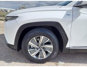 
										HYUNDAI TUCSON 1.6 TGDI MHEV 110KW MAXX full									
