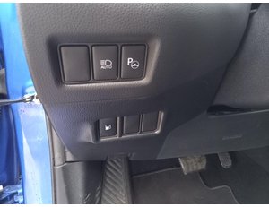 
										TOYOTA C-HR ADVANCE 1.8 HYBRID full									