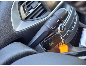 
										PEUGEOT 308 SW 1.5 BLUEHDI ACTIVE (EU6.2) full									