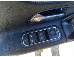 
										MERCEDES BENZ CLASE E MERCEDES-BENZ CLASE A A 250 E PHEV BUSINESS SOLUTION full									