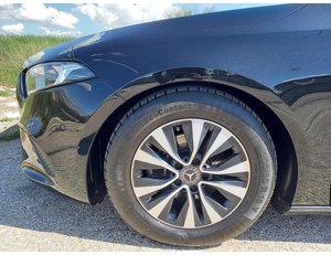 
										MERCEDES BENZ CLASE A MERCEDES-BENZ 180 BUSINESS SOLUTION 5D full									