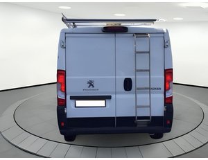 
										PEUGEOT BOXER 335 FOURGON SWB 2.2 BLUE 140CV PREMIUM full									