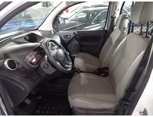 
										RENAULT KANGOO FURGON EXPRESS MAXI 1.5 BLUE D GRAND CONFORT full									