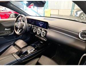 
										MERCEDES BENZ CLASE E MERCEDES-BENZ CLASE A 250 E PHEV BUSINESS SOLUTION full									