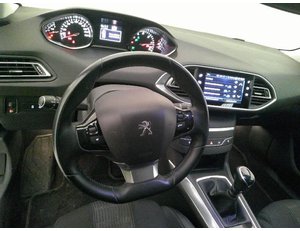 
										PEUGEOT 308 1.5 BLUEHDI 130 ALLURE PACK SW full									