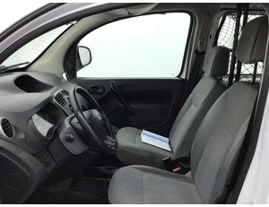 
										RENAULT KANGOO FURGON EXPRESS MAXI 1.5 BLUE D GRAND CONFORT full									