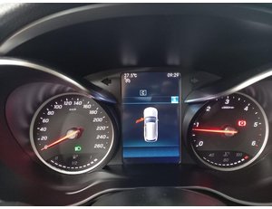 
										MERCEDES BENZ CLASE C MERCEDES-BENZ 200 D BUSINESS SOLUTION AVANTGARDE full									