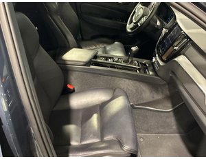 
										VOLVO XC60 2.0 D3 MOMENTUM ADBLUE (EU6D-T) full									