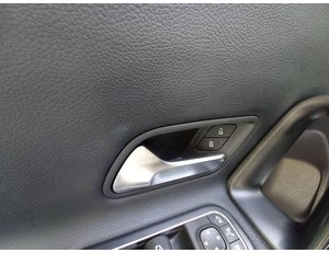 
										MERCEDES BENZ CLASE A MERCEDES-BENZ 180 D BUSINESS SOLUTION AUT full									