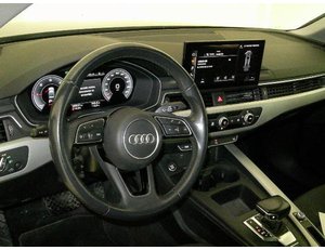 
										AUDI A4 2.0 30 TDI S TRONIC ADVANCED full									