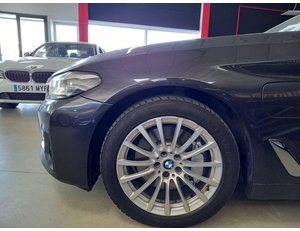 
										BMW SERIE 5 530EA PHEV AUT full									