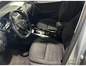 
										SKODA OCTAVIA COMBI 1.0 TSI AMBITION DSG AUT full									