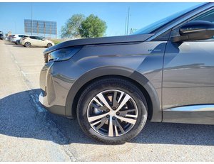 
										PEUGEOT 3008 HYBRID 225 ALLURE 1.6 PLUG-IN 225CV AT8 full									