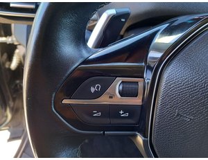 
										PEUGEOT 3008 HYBRID 225 ALLURE 1.6 PLUG-IN 225CV AT8 full									