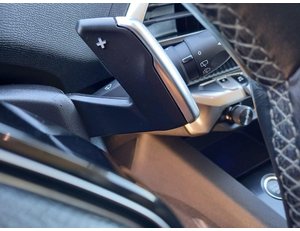 
										PEUGEOT 3008 HYBRID 225 ALLURE 1.6 PLUG-IN 225CV AT8 full									