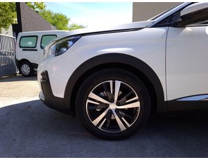 
										PEUGEOT 3008 ALLURE 1.5 HDI 130CV MT6 E6DT full									