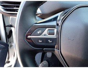 
										PEUGEOT 3008 ALLURE 1.5 HDI 130CV MT6 E6DT full									