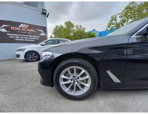 
										BMW SERIE 5 BERLINA 530E 2.0 250CV AT8 PERFORMANCE full									