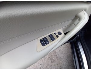 
										BMW SERIE 5 BERLINA 530E 2.0 250CV AT8 PERFORMANCE full									