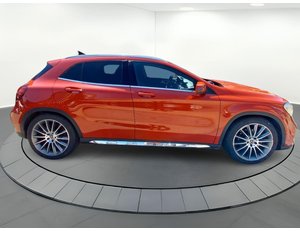 
										MERCEDES BENZ CLASE GLA MERCEDES-BENZ 200 CDI – D 2.1 AMG LINE 135CV MT6 E6 full									