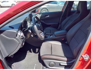 
										MERCEDES BENZ CLASE GLA MERCEDES-BENZ 200 CDI – D 2.1 AMG LINE 135CV MT6 E6 full									