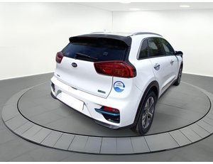 
										KIA NIRO E-EMOTION 205CV full									