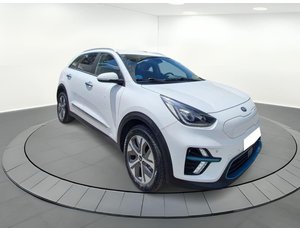 
										KIA NIRO E-EMOTION 205CV full									