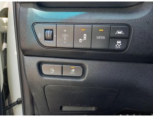 
										KIA NIRO E-EMOTION 205CV full									