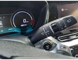 
										KIA NIRO E-EMOTION 205CV full									