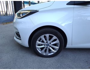 
										RENAULT ZOE INTENS R135 BATERIA PROPIEDAD 50KWH full									