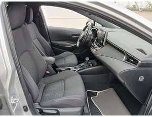 
										TOYOTA COROLLA 1.8 125H ACTIVE TECH E-CVT TOU SPORT full									
