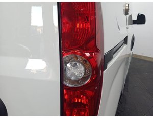 
										FIAT DOBLO CARGO FURGON BASE PLUS 1.3 MJET 70KW full									