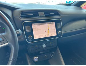 
										NISSAN LEAF BERLINA CON PORTON 62KWH E+ N-CONNECTA full									