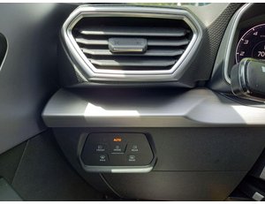
										SEAT LEON 1.0 TSI 110 FR WINTER COMORT DRIVE&AMP;PARK full									