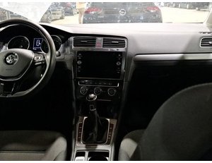 
										VOLKSWAGEN GOLF VII 1.0 TSI COMFORTLINE OPF (EU6.2) full									