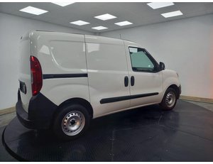 
										FIAT DOBLO BASE 1.3 MULTIJET 70KW (95CV) full									