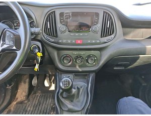 
										FIAT DOBLO COMBI N1 SX 1.3 MJET 70KW (95CV) full									