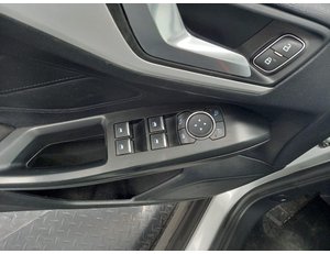 
										FORD FOCUS SPORTBREAK TRENDPLUS 1.5 AUTOMAT 120CV full									