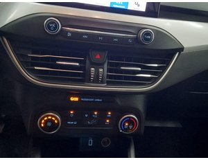 
										FORD FOCUS SPORTBREAK TRENDPLUS 1.5 AUTOMAT 120CV full									