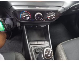 
										HYUNDAI I20 1.0 TGDI 74KW (100CV) 48V ESSENCE full									