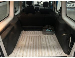 
										RENAULT KANGOO FURGON MAXI Z.E 5 PLAZAS 44KW 4P AUT full									