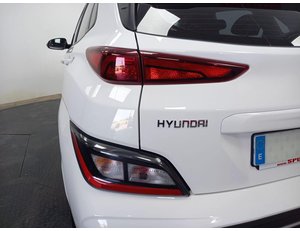 
										HYUNDAI KONA TODOTERRENO 150KW EV MAXX full									