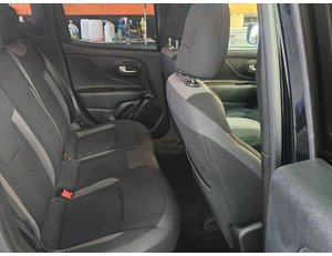 
										JEEP RENEGADE full									