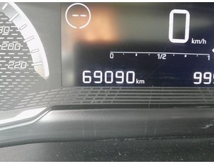 
										PEUGEOT 2008 ACTIVE BLUEHDI 81KW (110CV) 81KW 5P full									
