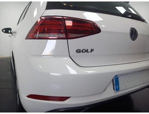 
										VOLKSWAGEN GOLF 1.6 TDI full									