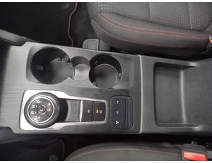 
										FORD KUGA ST-LINE 2.5 DUR.PHEV 225 full									