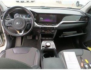 
										KIA NIRO E-DRIVE 205CV full									