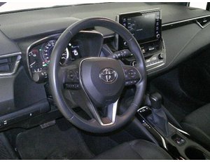 
										TOYOTA COROLLA 1.8 125H BUSINESS PLUS E-CVT full									