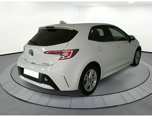 
										TOYOTA COROLLA 1.8 125H BUSINESS PLUS E-CVT full									
