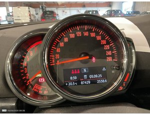 
										MINI CLUBMAN 1.5 COOPER OPF (EU6D-TEMP) full									